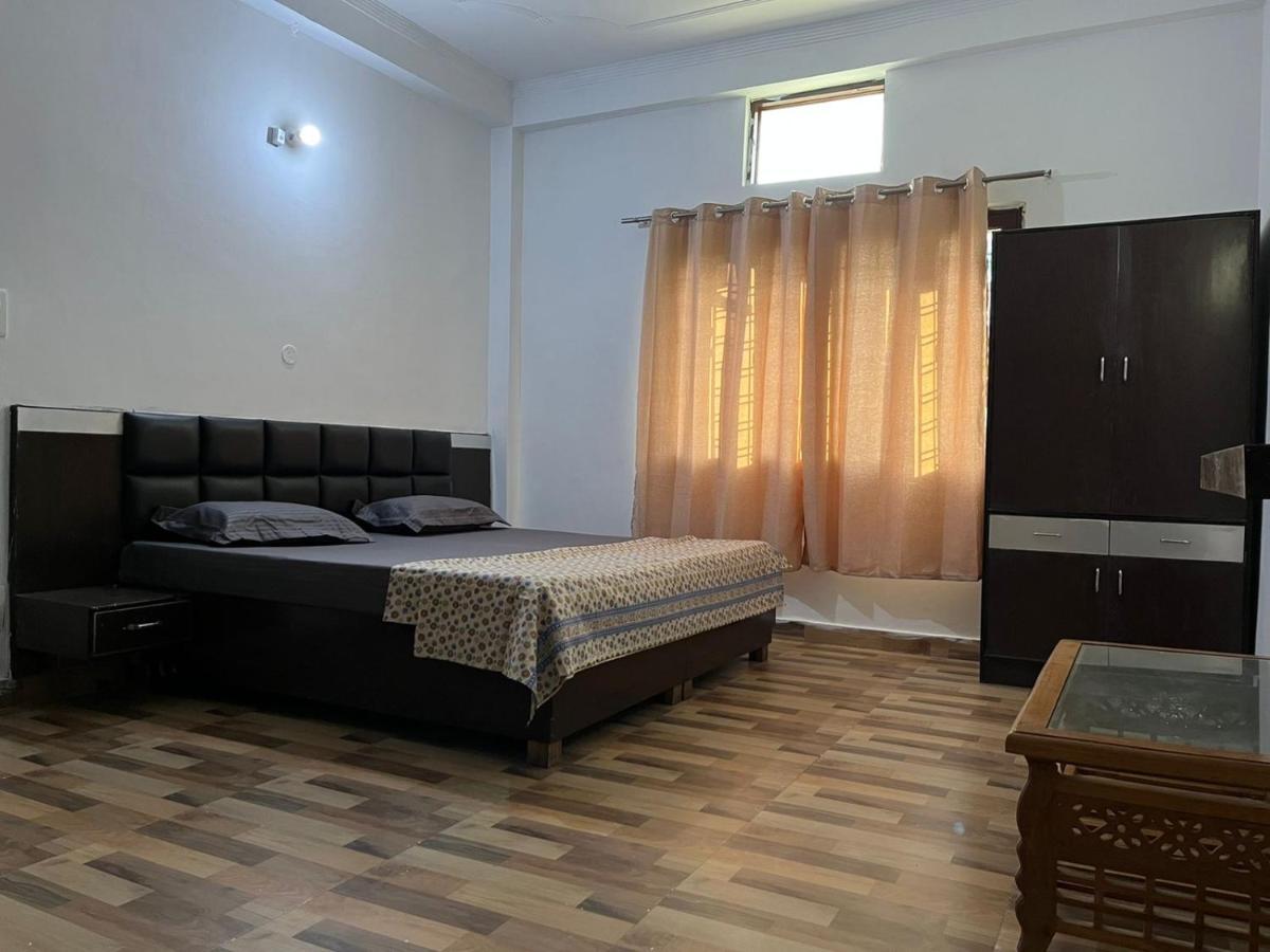 Hotel Ananta Residency Rišikéš Exteriér fotografie