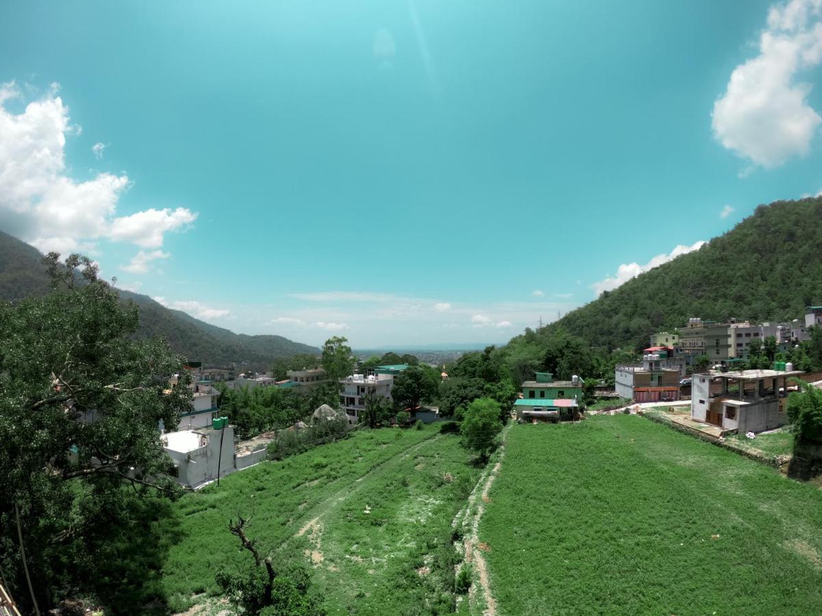 Hotel Ananta Residency Rišikéš Exteriér fotografie